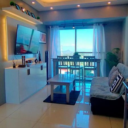 Appartamento Epie'S Pad Tagaytay City Esterno foto
