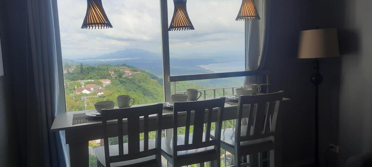 Appartamento Epie'S Pad Tagaytay City Esterno foto